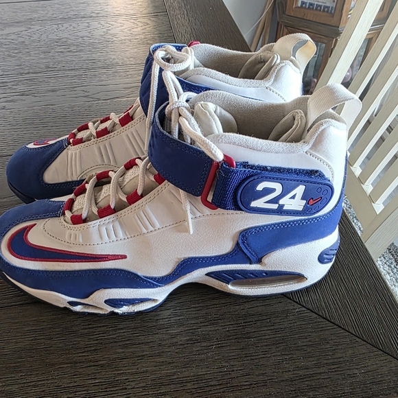 Ken Griffey JR NIKE Air Max 1 White Athletic Shoes - Picture 2 of 5